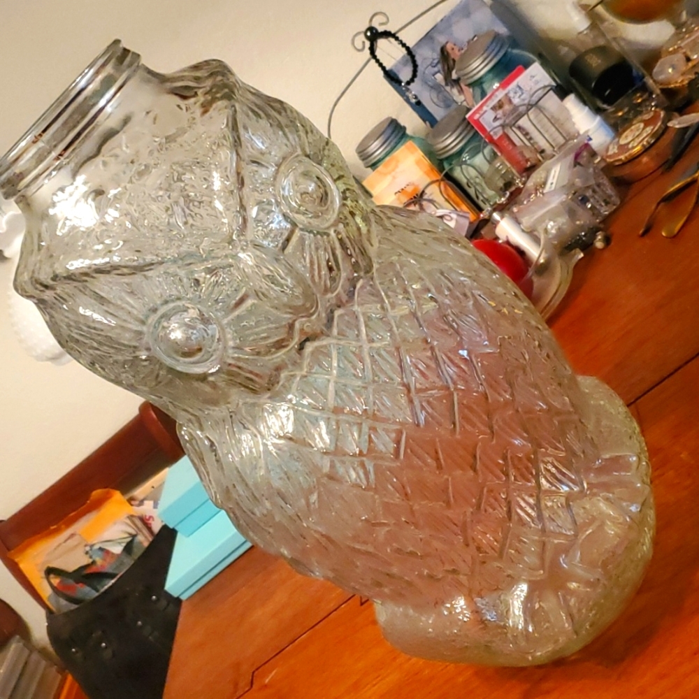 SOLD***The Wise Old Owl Glass Jar